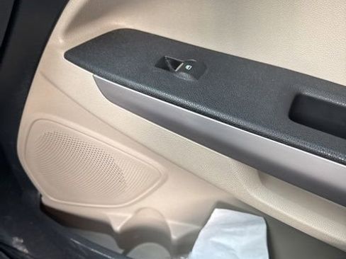 Used 2019 Ford EcoSport S image 17