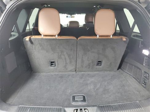 Used 2020 Lincoln Aviator Reserve w/ Elements Package Plus image 28