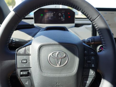 Used 2026 Toyota bZ FWD image 24