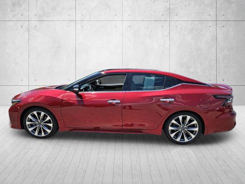 Used 2023 Nissan Maxima Platinum w/ Sport Mat Group FWD image 4