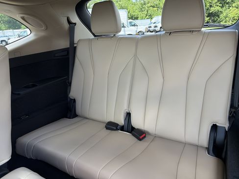 Certified 2026 Acura MDX FWD w/ Technology Package image 32