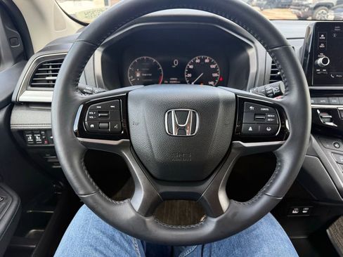 Used 2025 Honda Odyssey EX-L image 15