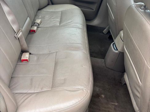 Used 2005 Mercury Sable LS image 21