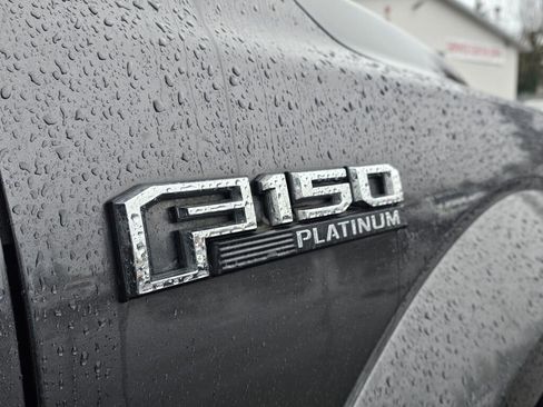 Used 2017 Ford F150 Platinum w/ Technology Package image 30