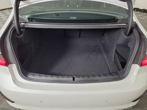 Used 2019 BMW 330i xDrive Sedan w/ Convenience Package image 25