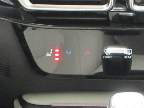 New 2026 Nissan Sentra SL w/ Floor Mat Package FWD image 16