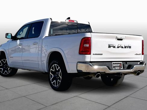 Used 2025 RAM 1500 Laramie image 12