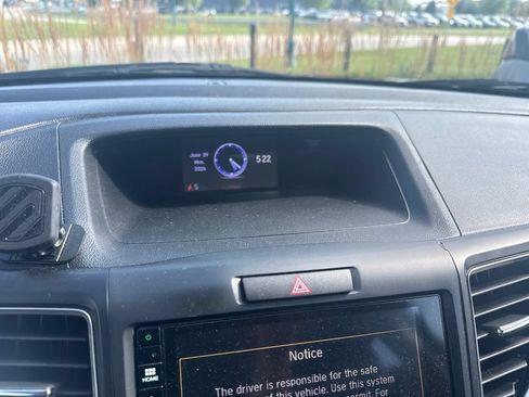 Used 2016 Honda CR-V Touring image 3