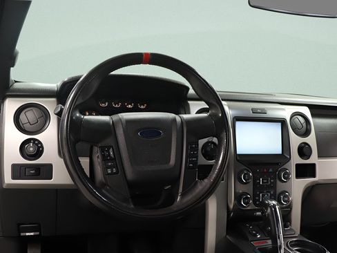 Used 2014 Ford F150 Raptor w/ Equipment Group 801A Luxury AWD/4WD image 9