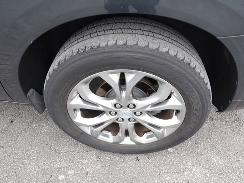 Used 2019 Buick Enclave Avenir image 9