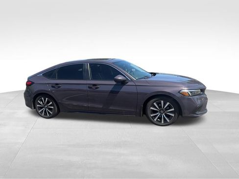 Used 2024 Honda Civic EX-L image 4