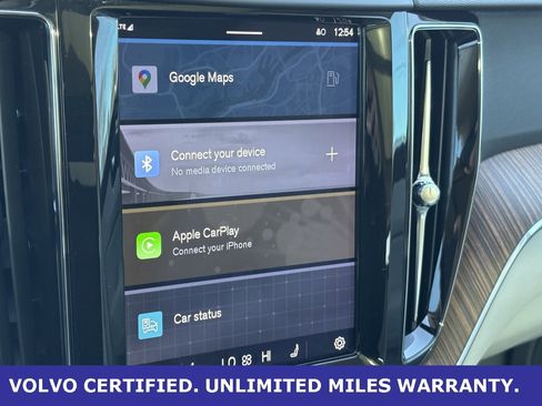 Certified 2022 Volvo XC60 B5 Momentum w/ Advanced Package image 20