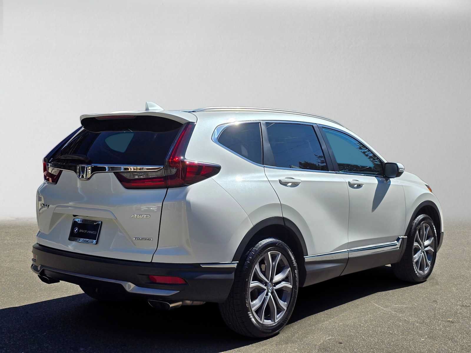 Used 2020 Honda CR-V Touring image 3