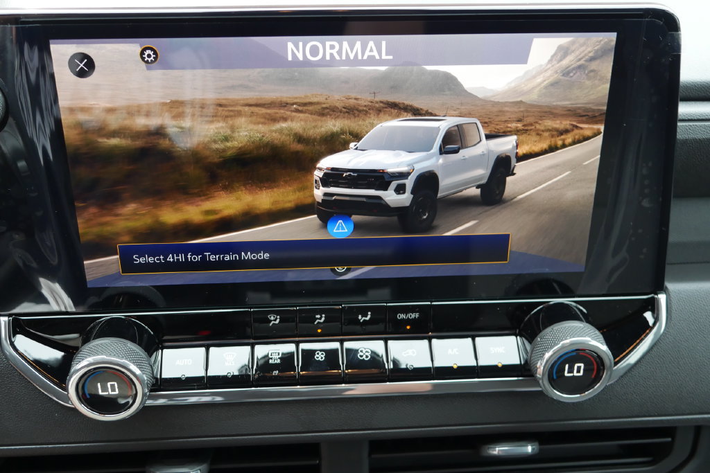 New 2026 Chevrolet Colorado Trail Boss AWD/4WD image 29
