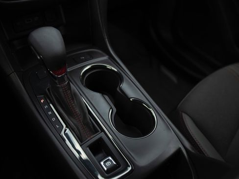 Used 2023 Chevrolet Equinox RS w/ LPO, Floor Liner Package image 10