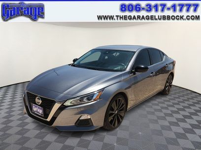 Used 2022 Nissan Altima 2.5 SR