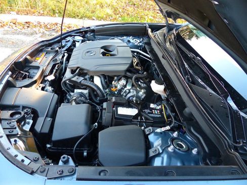 Used 2025 MAZDA CX-30 AWD 2.5 S w/ Preferred Package image 16