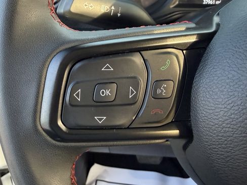 Used 2024 Jeep Wrangler Unlimited Rubicon image 18