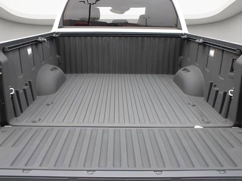 Used 2023 Toyota Tundra Limited AWD/4WD image 21