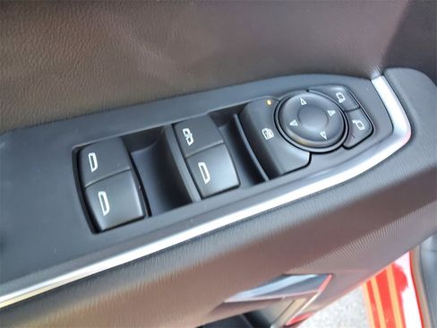 New 2026 GMC Sierra 1500 Elevation image 9