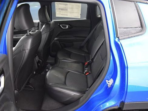 New 2026 Jeep Compass Latitude image 30