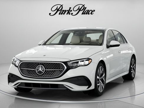 Used 2026 Mercedes-Benz E 350 Sedan image 37