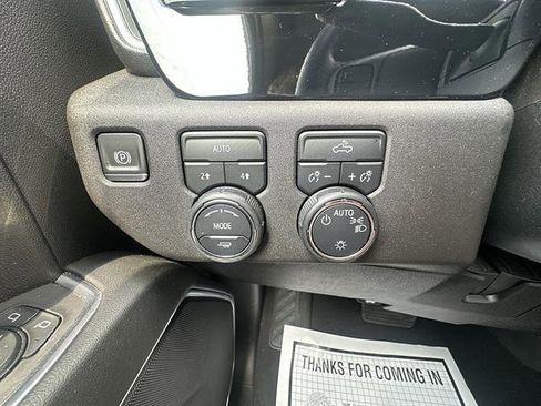Certified 2024 Chevrolet Silverado 1500 LT AWD/4WD image 18