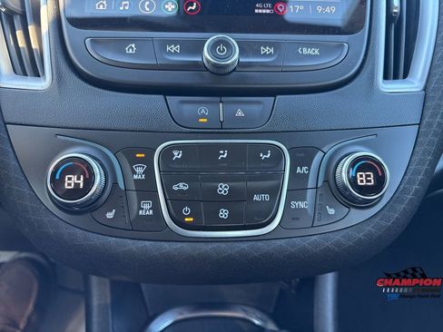 Used 2024 Chevrolet Malibu LT image 22