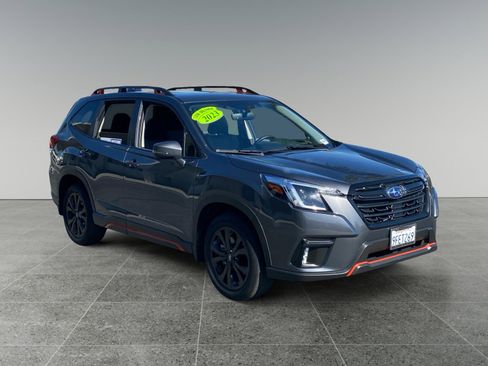 Used 2023 Subaru Forester Sport image 7