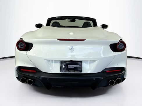 Certified 2022 Ferrari Portofino M RWD image 6
