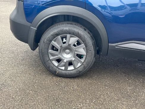 New 2026 Nissan Kicks S FWD image 11