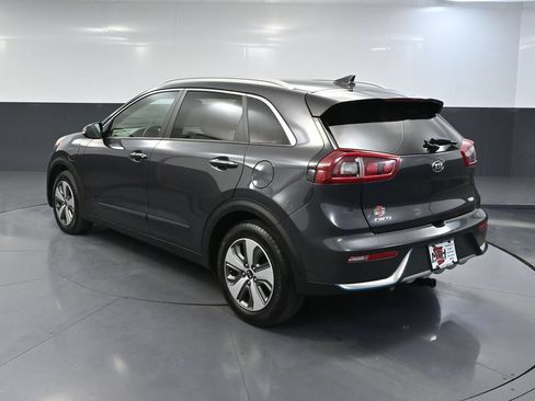 Used 2019 Kia Niro EX FWD image 8