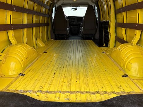 Certified 2023 Chevrolet Express 3500 Extended w/ Driver Convenience Package image 17