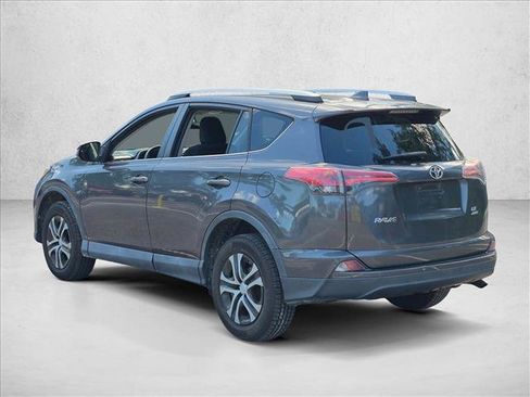 Used 2016 Toyota RAV4 LE AWD/4WD image 4