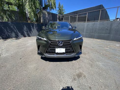 Used 2024 Lexus NX 350h AWD w/ Vision Package image 9