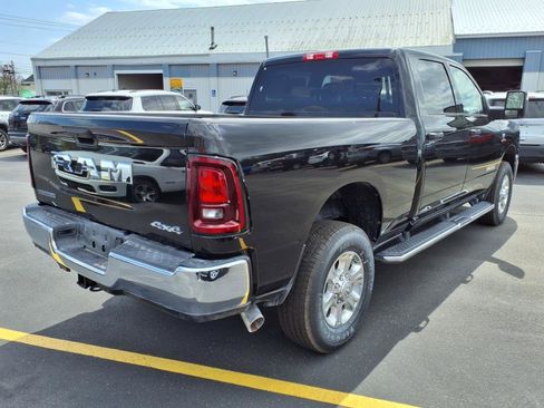 New 2025 RAM 2500 Big Horn image 5