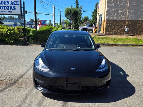 Used 2018 Tesla Model 3 Long Range AWD/4WD image 2