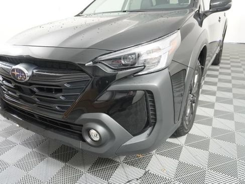 Certified 2025 Subaru Outback Onyx Edition AWD/4WD image 11