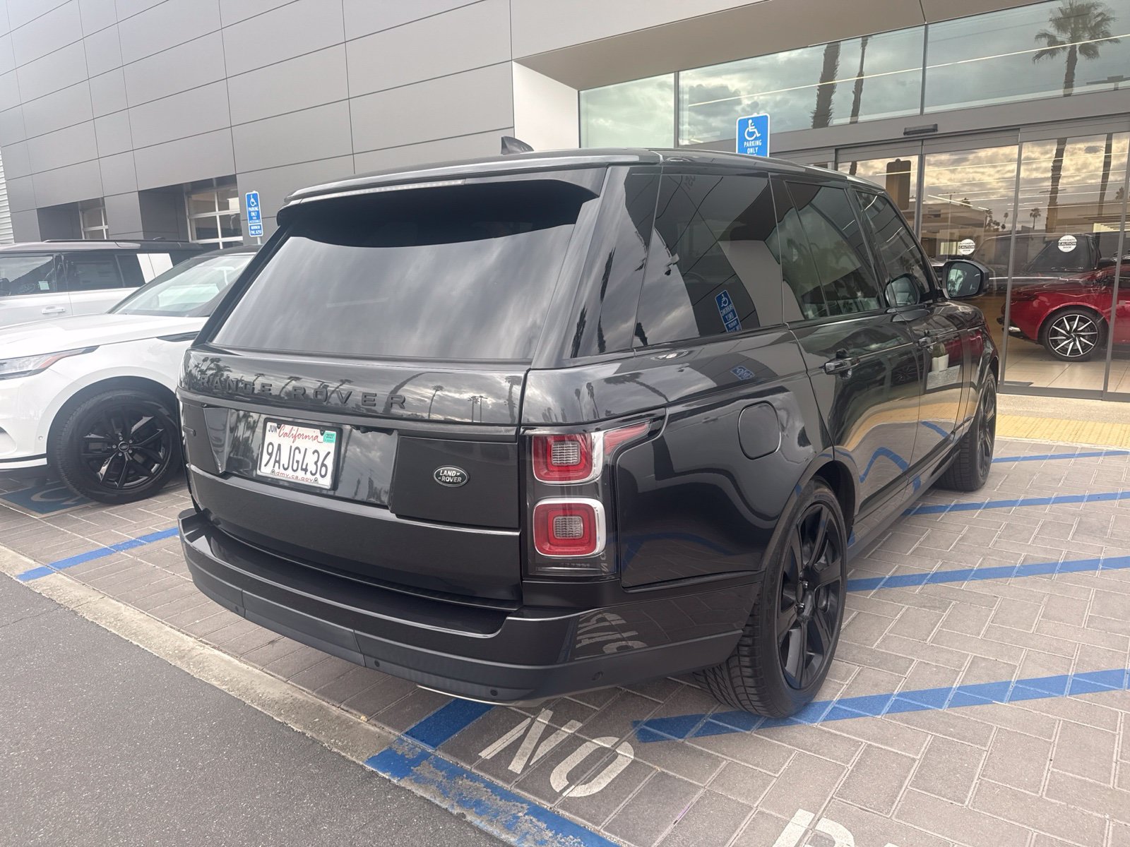 Used 2019 Land Rover Range Rover Supercharged AWD/4WD image 6