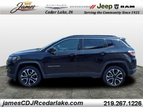 Used 2022 Jeep Compass Limited image 2
