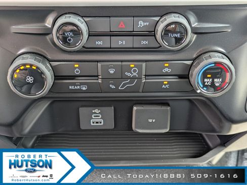 New 2026 Ford F350 4x4 Crew Cab DRW Super Duty image 20