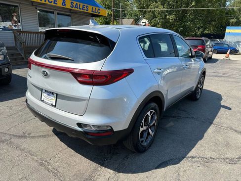 Used 2022 Kia Sportage LX image 8