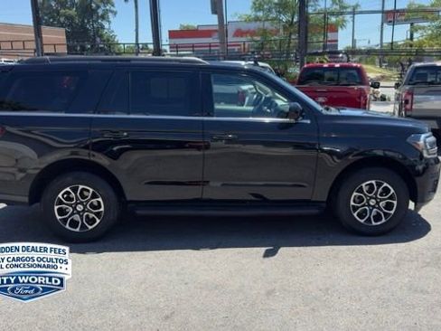 Certified 2024 Ford Expedition XLT AWD/4WD image 4
