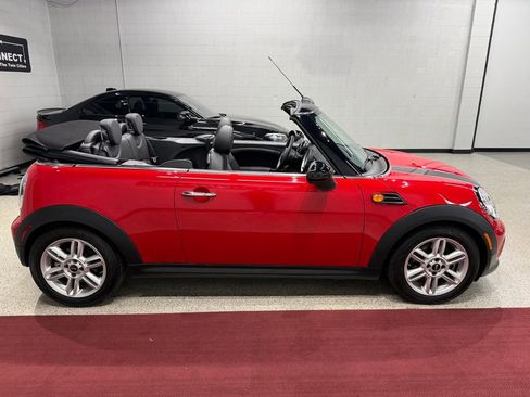 Used 2014 MINI Cooper Convertible FWD image 11
