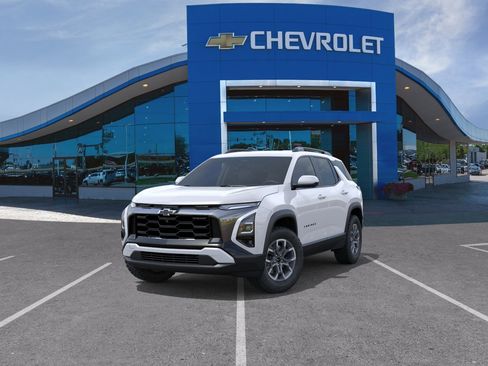 New 2026 Chevrolet Equinox ACTIV w/ Convenience Package III AWD/4WD image 38