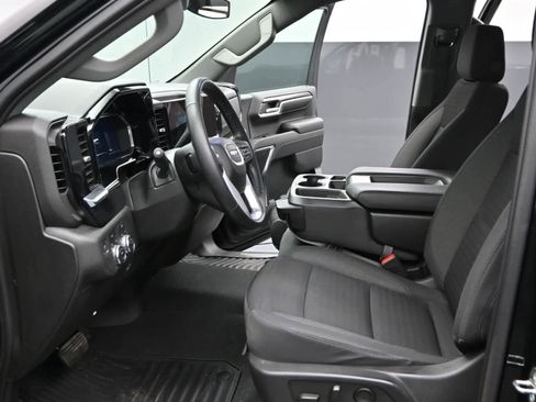 Used 2023 GMC Sierra 1500 Elevation AWD/4WD image 16