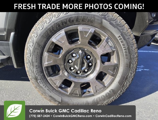 Used 2026 GMC Hummer EV 4x4 Crew Cab w/ Carbon Fiber Edition Package image 7