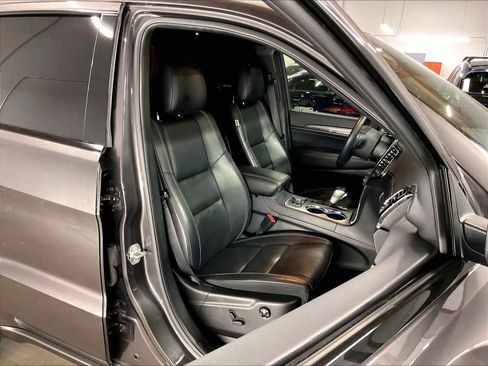 Used 2021 Jeep Grand Cherokee Limited w/ Quick Order Package 28K 80th image 9