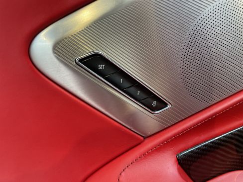 Used 2023 Chevrolet Corvette Stingray Premium Conv w/ Z51 Performance Package RWD image 15