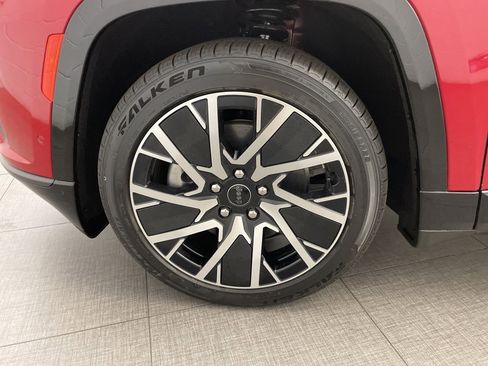 New 2025 Jeep Wagoneer S Limited image 10